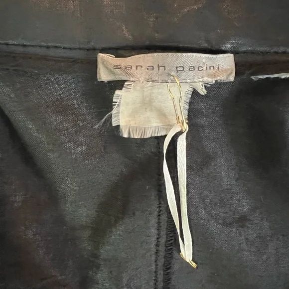 Rare Sarah Pacini coated cotton jacket with magnetic closures. Size M.